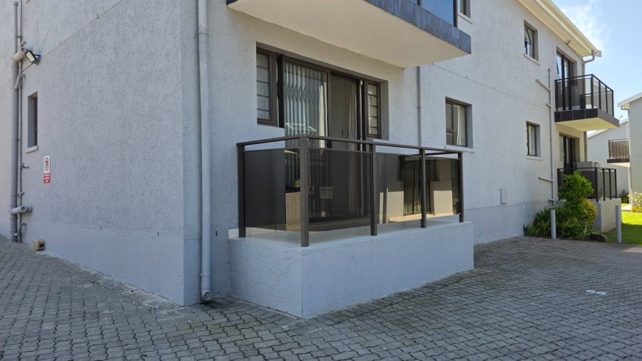 2 Bedroom Property for Sale in Hartenzicht Western Cape